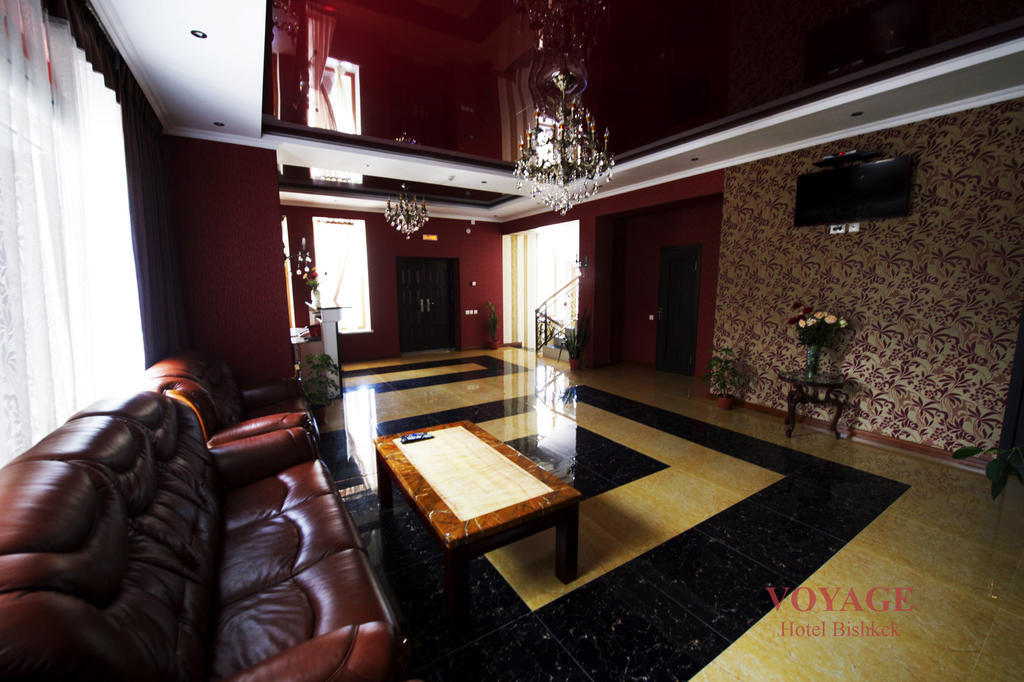 Voyage Hotel Bishkek Bagian luar foto
