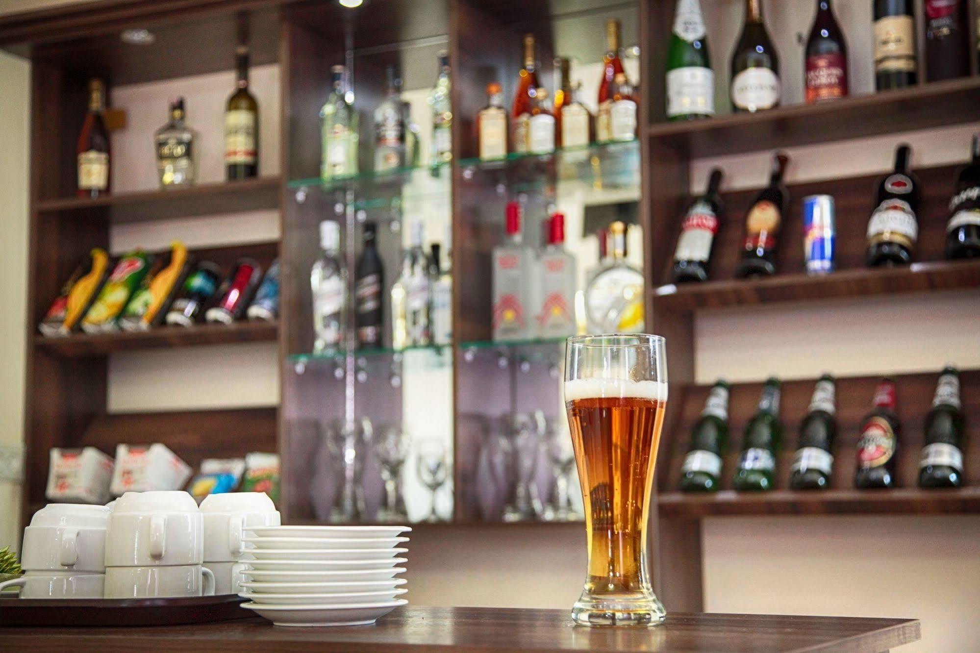 Voyage Hotel Bishkek Bagian luar foto